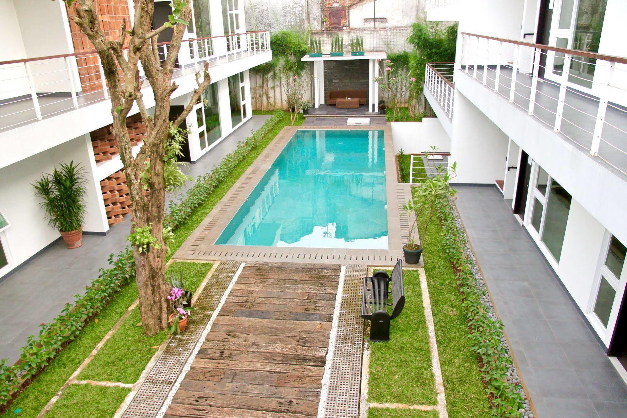 Ampera Avenue Residence Джакарта Екстериор снимка