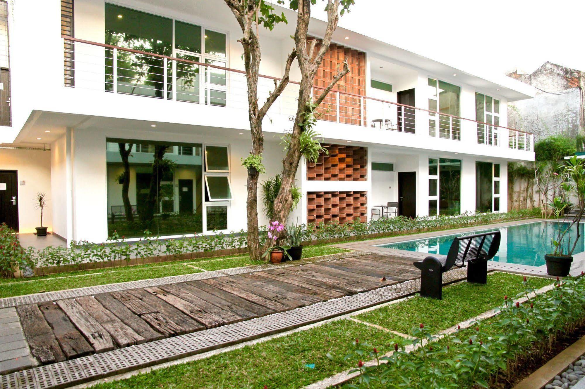 Ampera Avenue Residence Джакарта Екстериор снимка